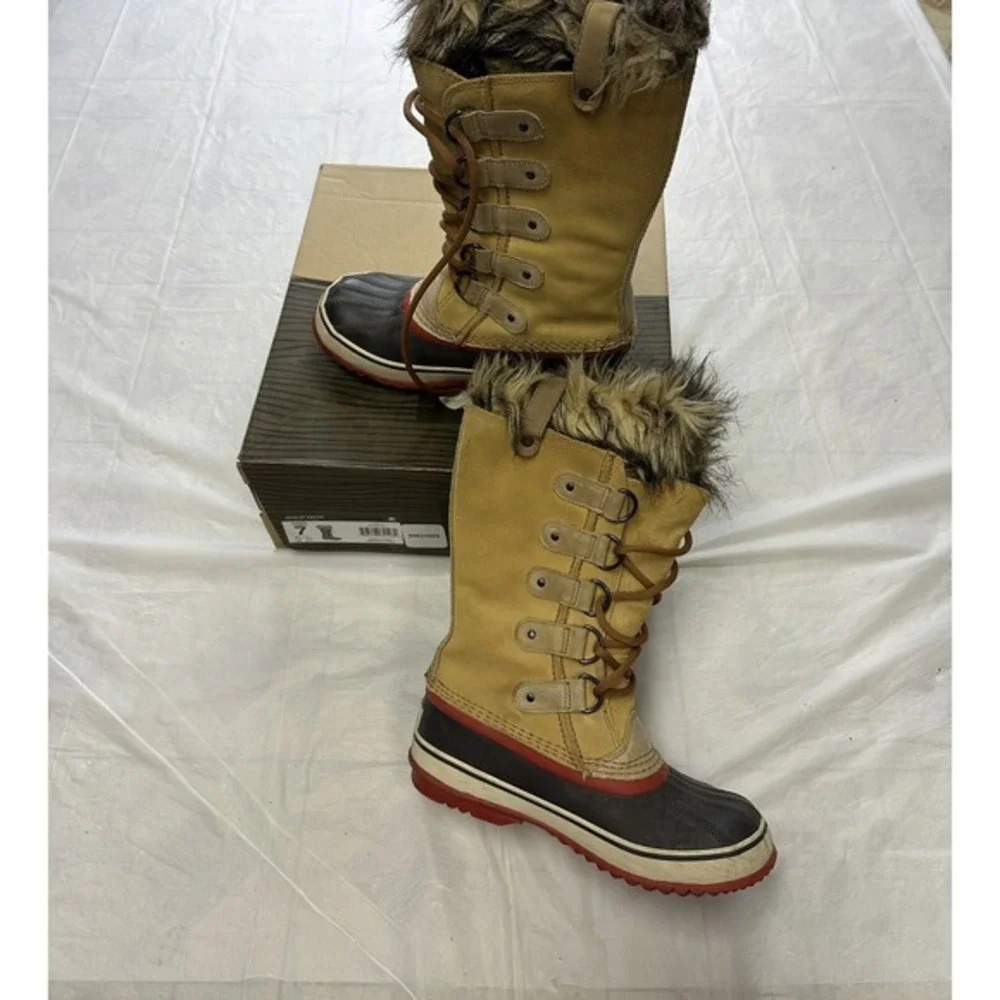 Sorel Joan Of Arctic Boots Womens Size 7‎ Taffy Insulated Waterproof Winter